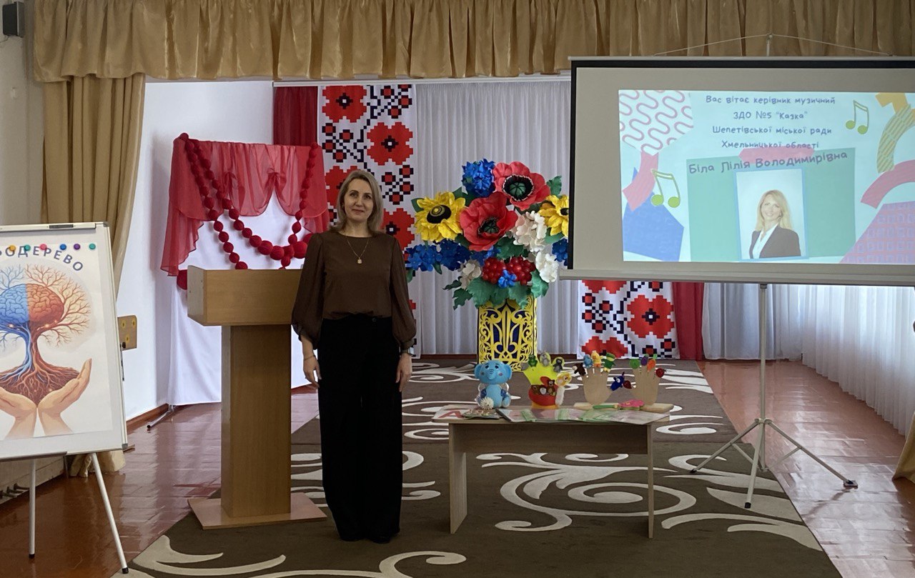 Photo 5233438154809873202 Y